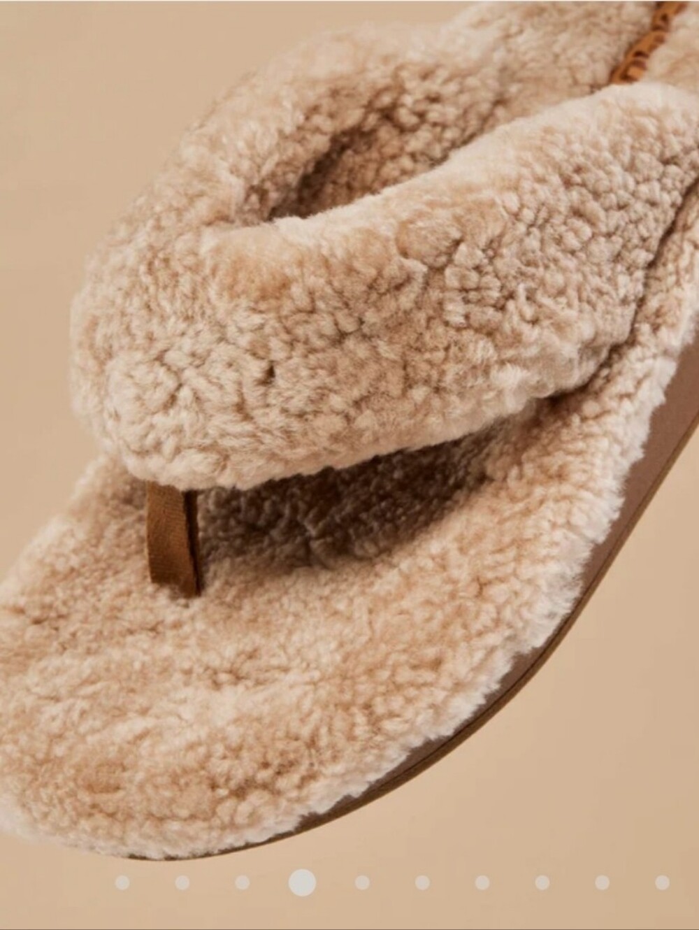 Olukai Womens Kīpe'a Heu Fuzzy Slipper Sandals Tan